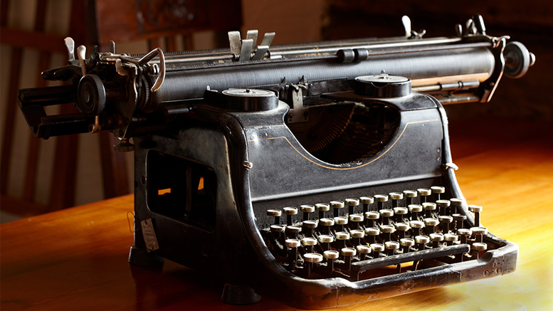 Remember these? They were called “typewriters.” Photo by: graphicstock